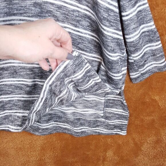 POSTMARK Womens Sweater Small Gray White Stripe Oversized Dolman ANTHROPOLOGIE - Picture 4 of 9